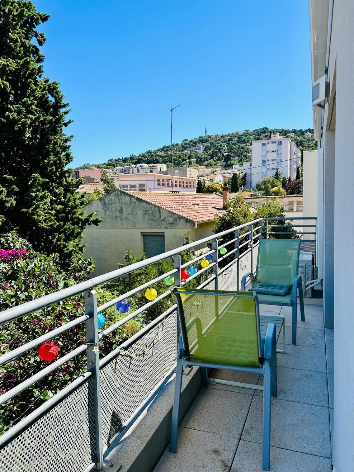 Nautilus Joli T3 Terrasse Climatisation Sete